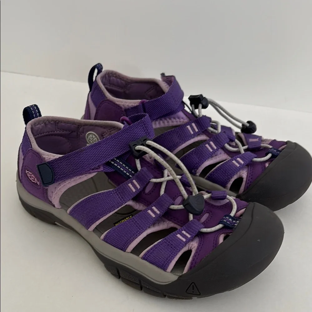 Keen Purple Water Sandals Women’s‎ Size 5